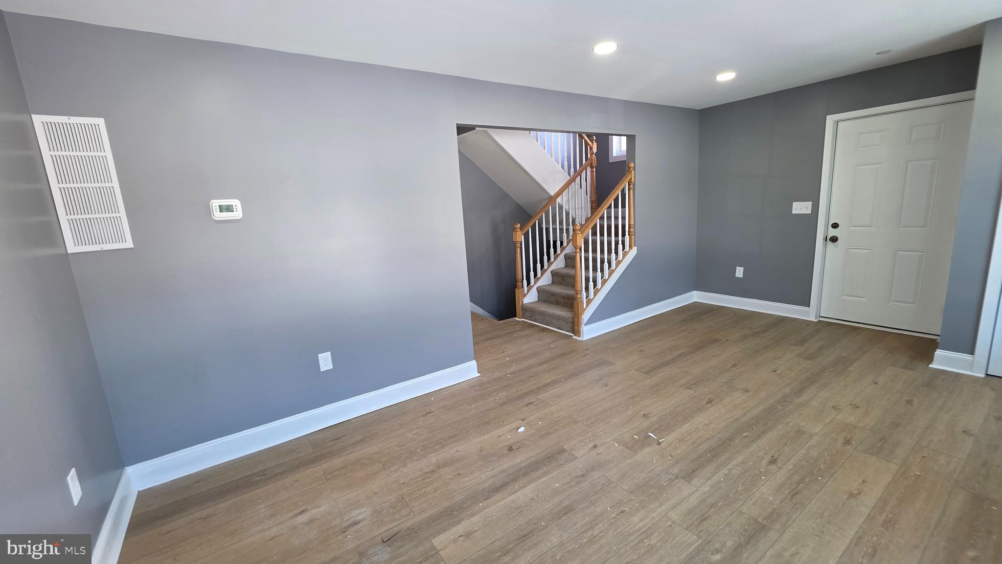 WINSTEN ESTATES - Residential