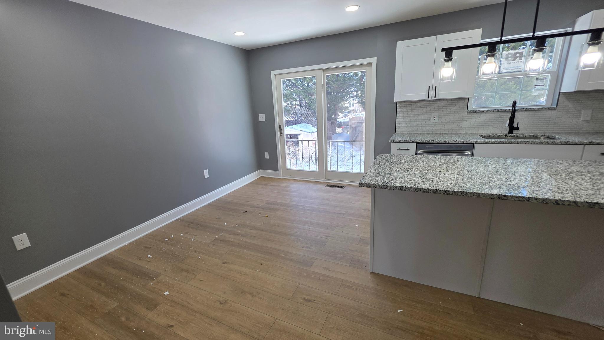 WINSTEN ESTATES - Residential