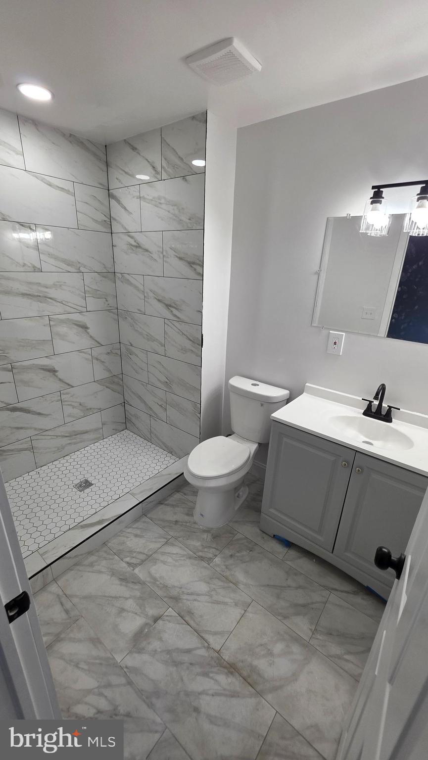 WINSTEN ESTATES - Residential