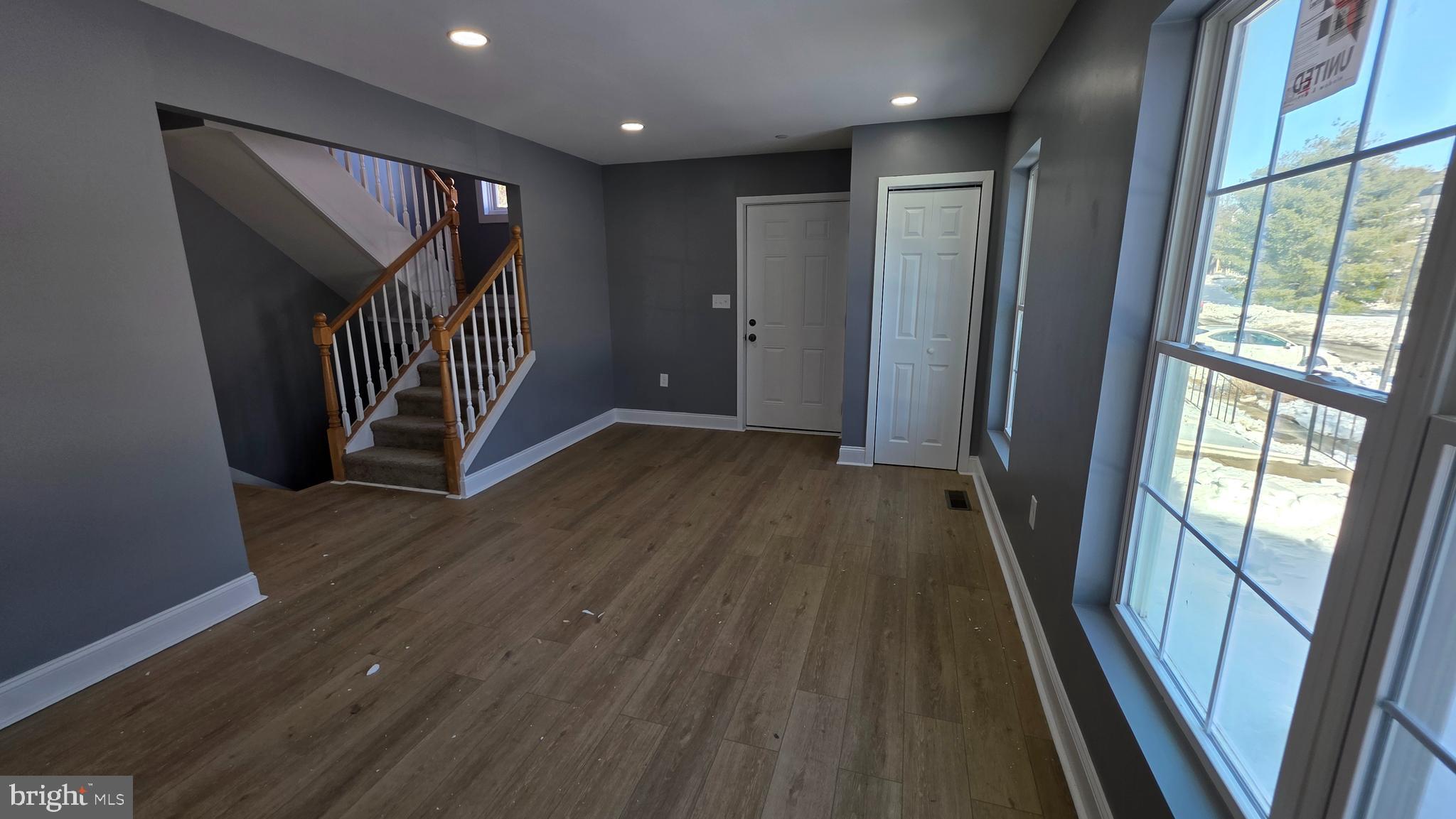 WINSTEN ESTATES - Residential