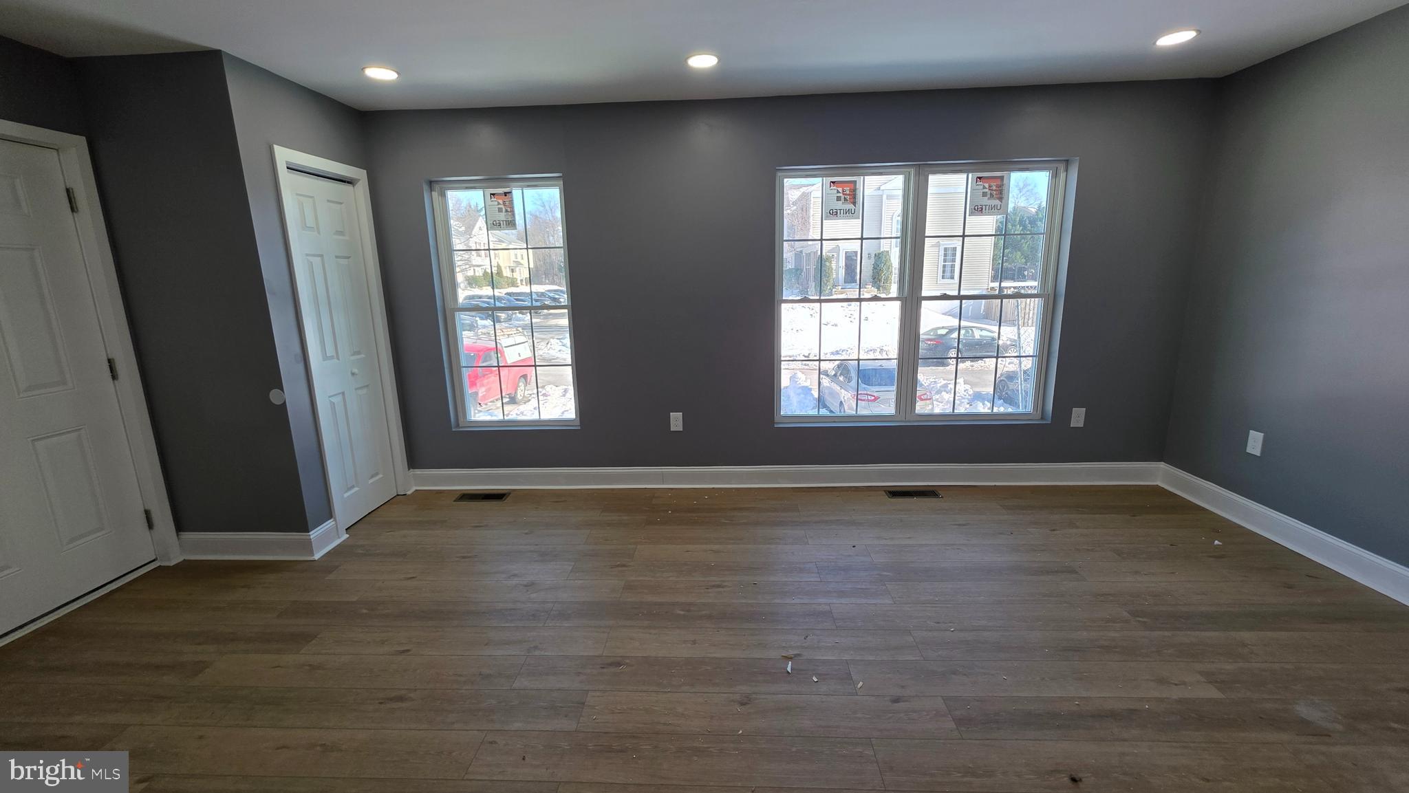 WINSTEN ESTATES - Residential