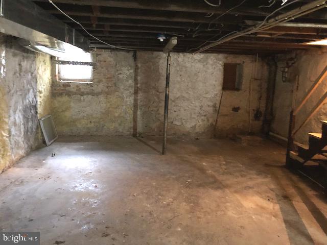 EDMONDSON VIILLAGE - Residential