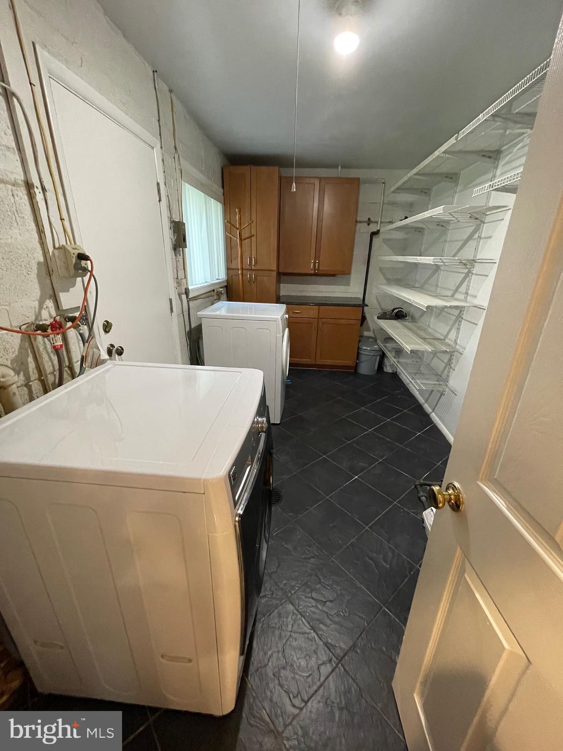 NORTH SPRINGFIELD - Residential Lease