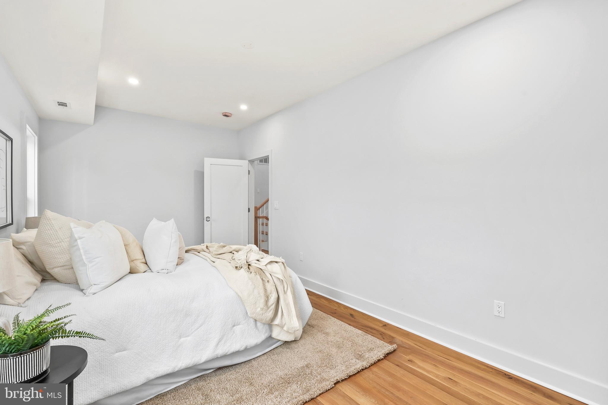 HIGHVIEW PARK - Residential