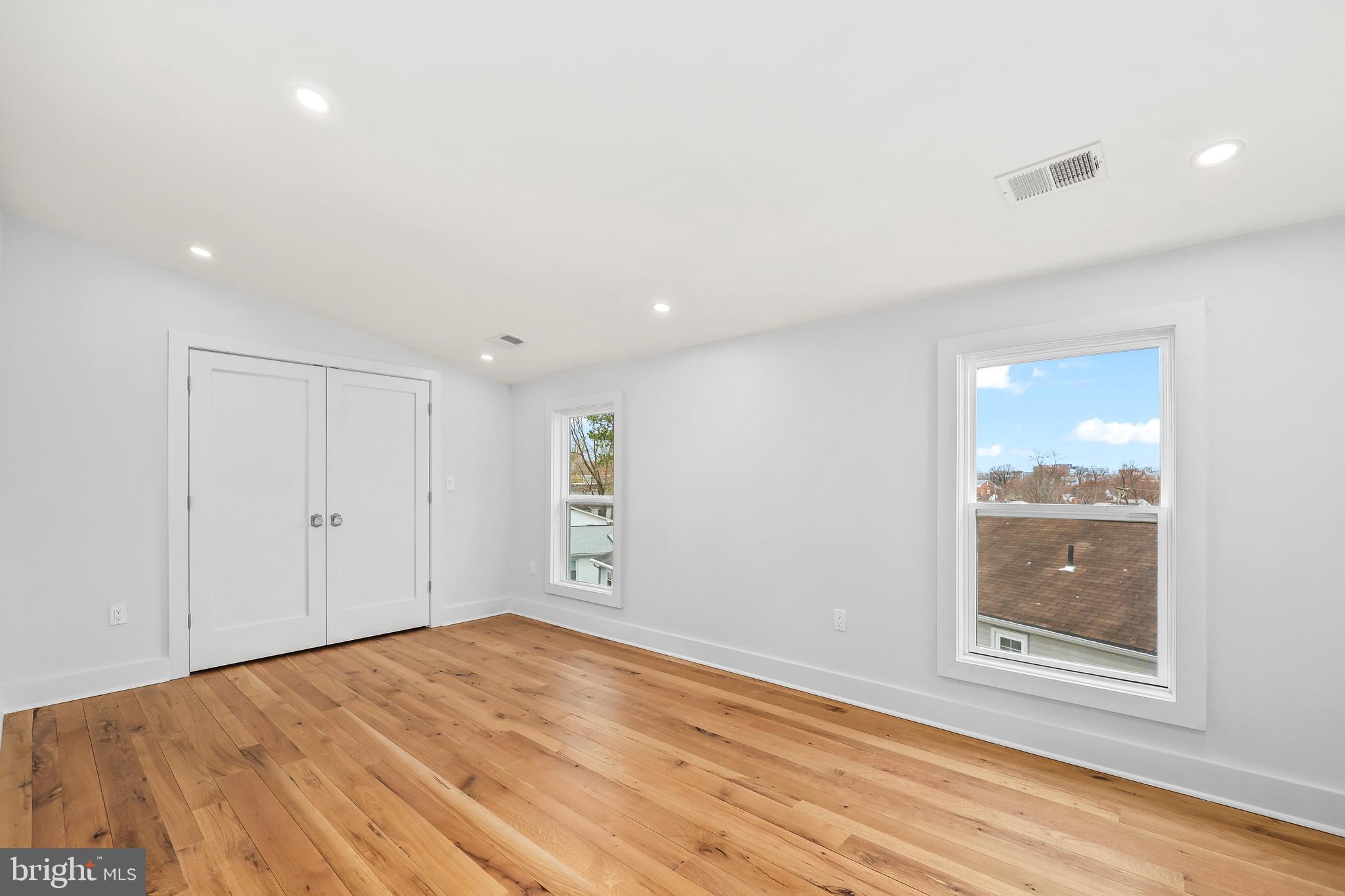 HIGHVIEW PARK - Residential