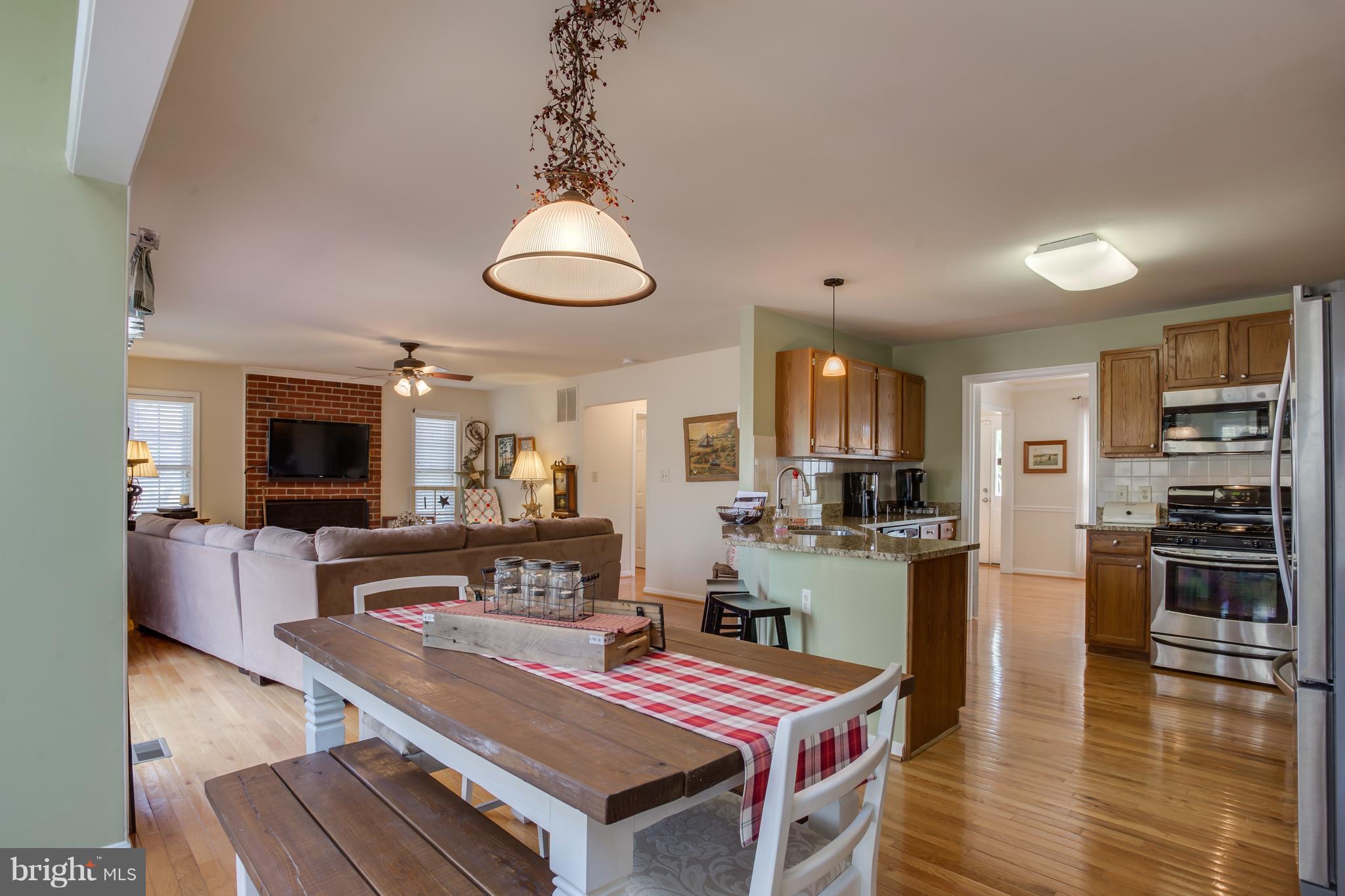 RIDGE POINTE - Residential