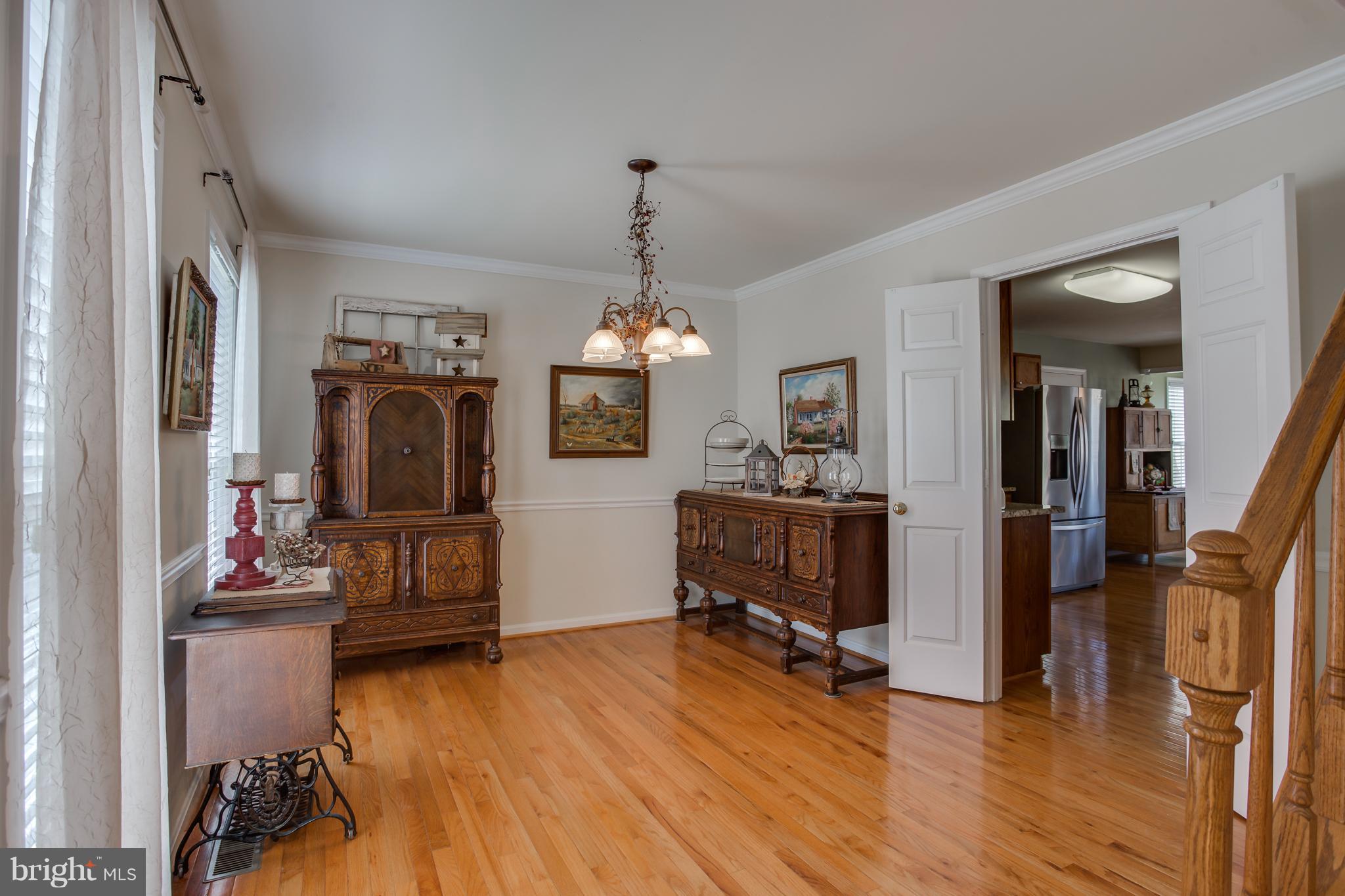 RIDGE POINTE - Residential