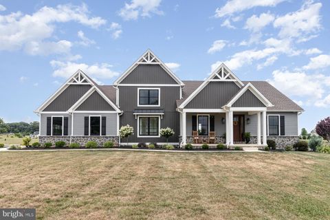 Photo of 68 N Dickinson School Road, CARLISLE, PA 17015 (MLS # PACB2048850)