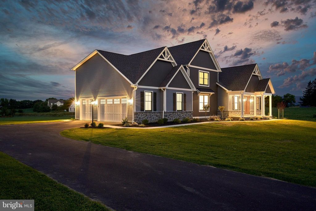 Photo of 68 N Dickinson School Road, CARLISLE, PA 17015 (MLS # PACB2048850)