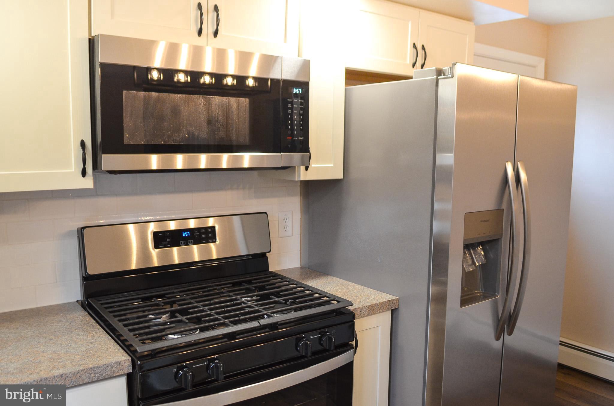 RED LION - Residential