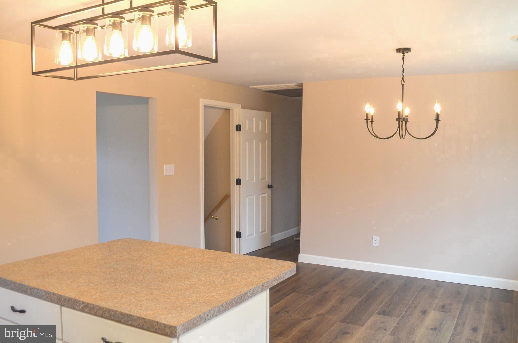 RED LION - Residential