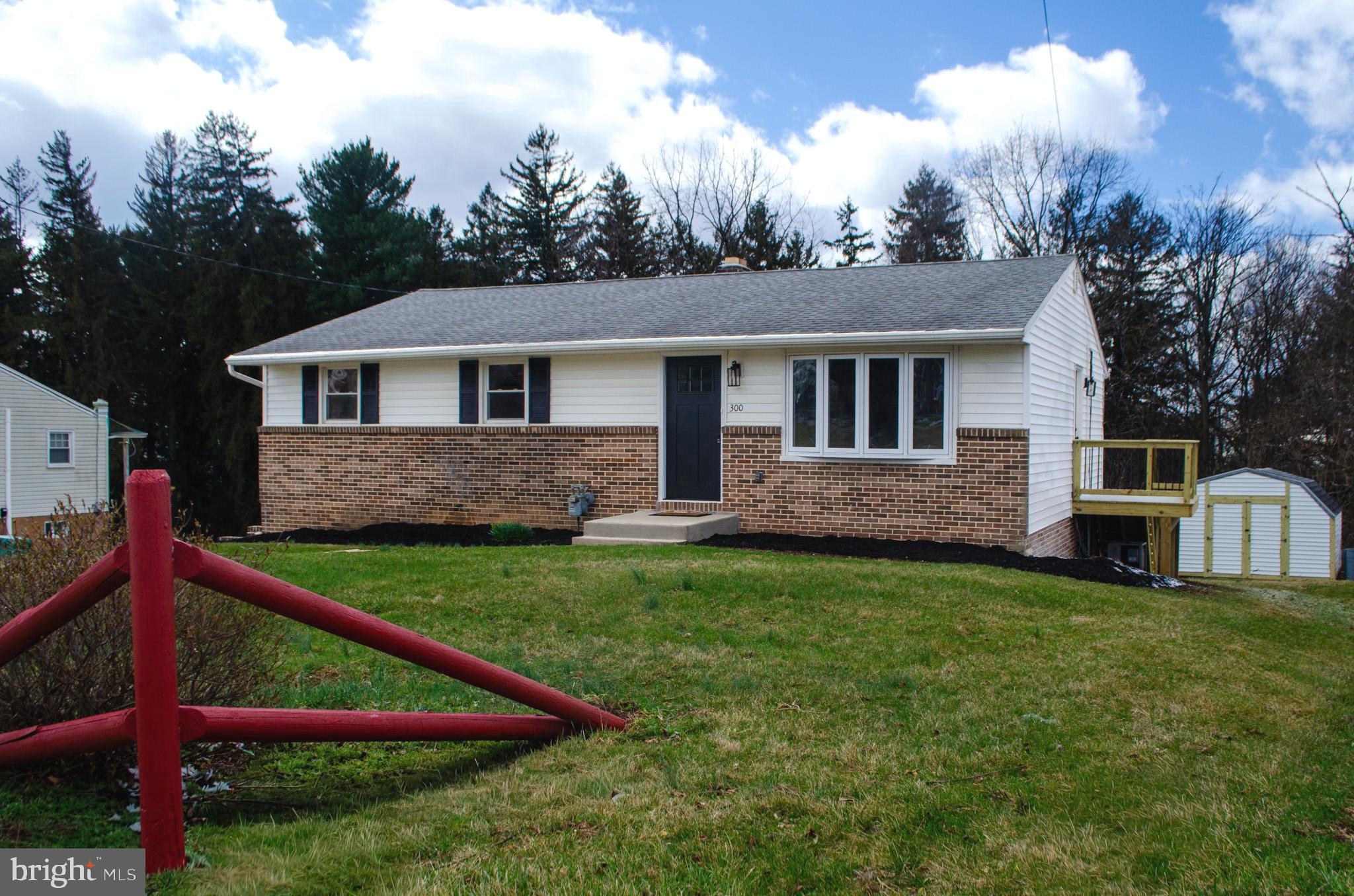 RED LION - Residential