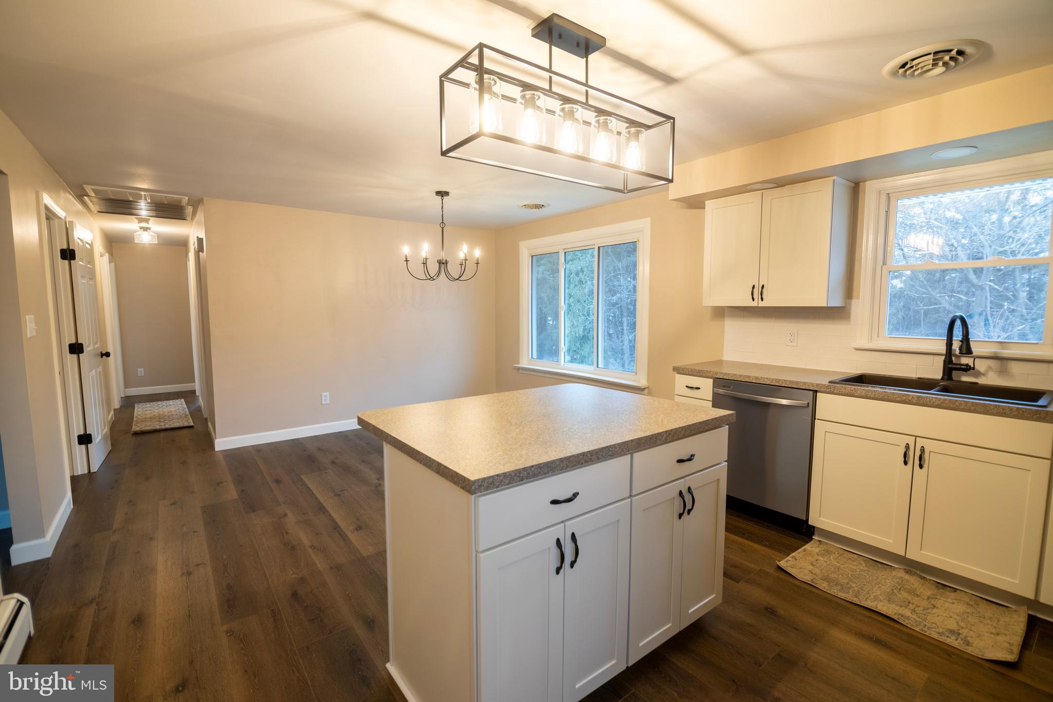 RED LION - Residential