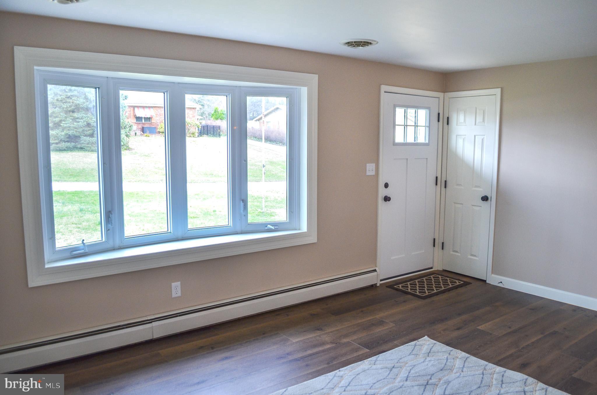 RED LION - Residential