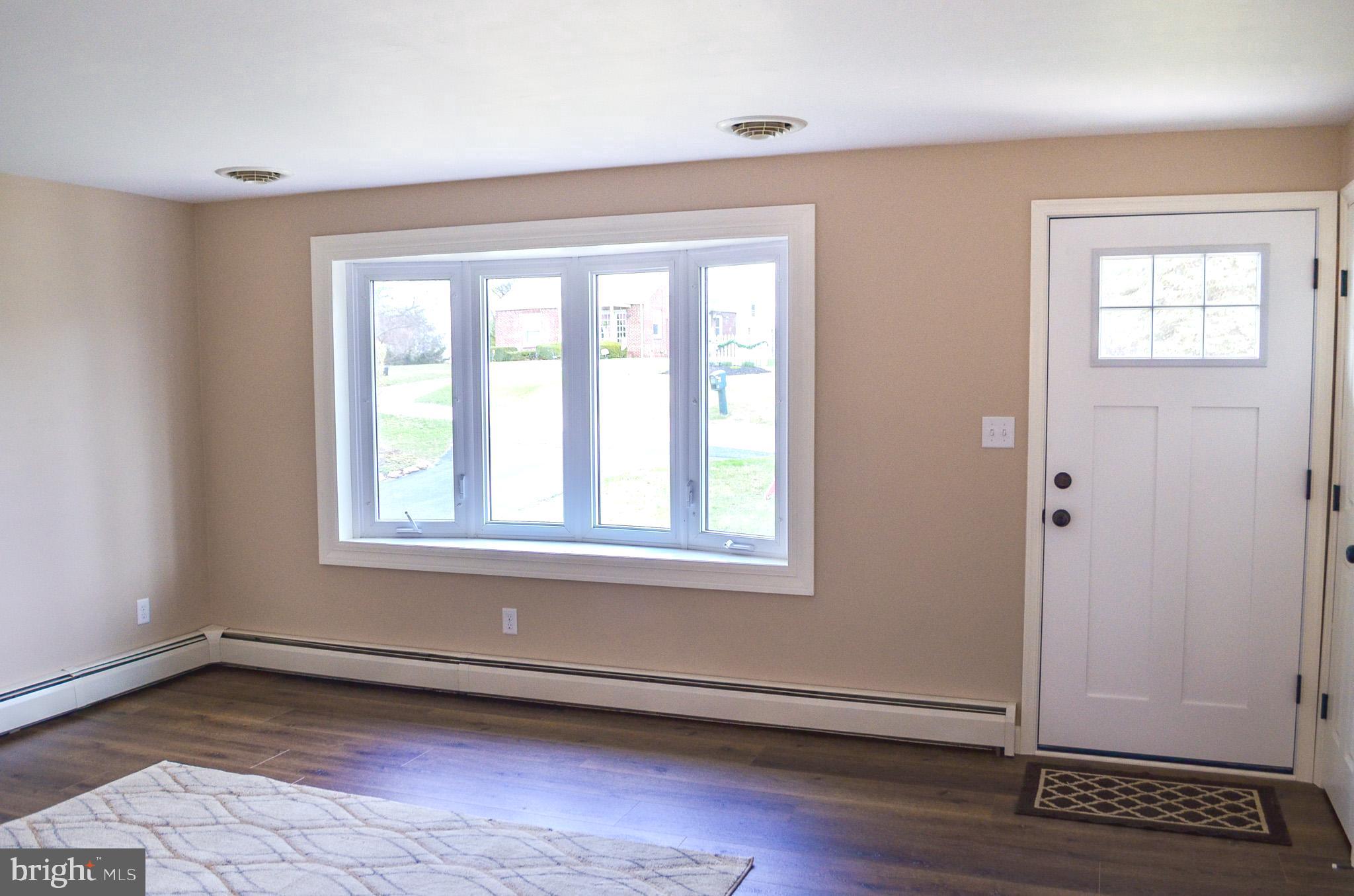 RED LION - Residential