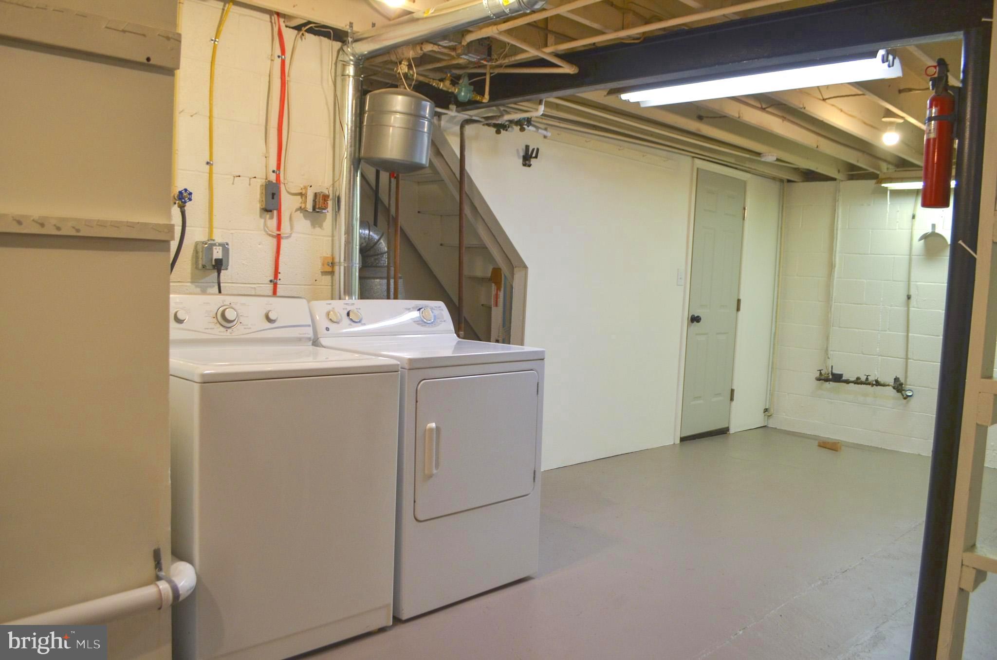 RED LION - Residential