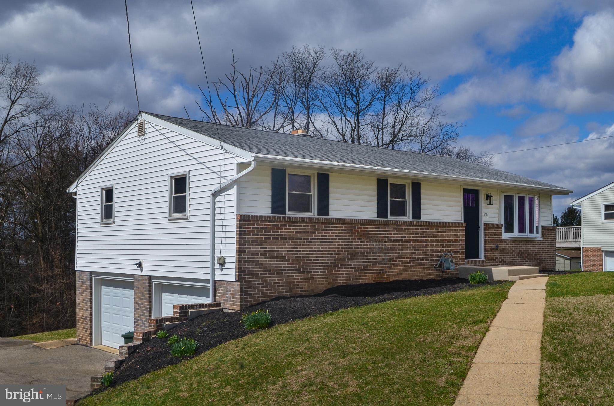 RED LION - Residential