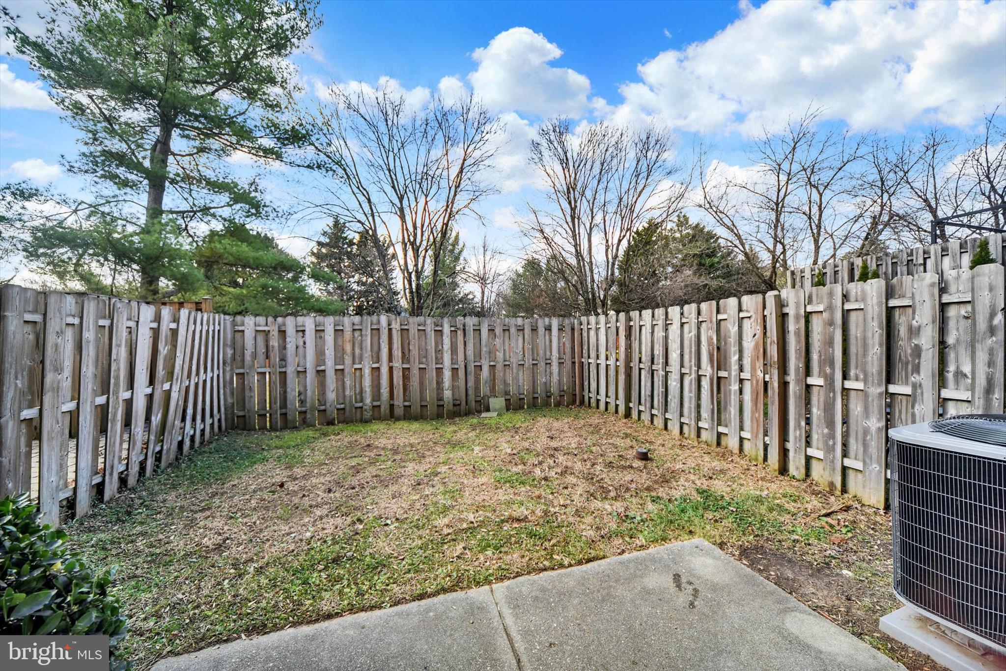 BAY HILLS TANGLEWOOD II - Residential