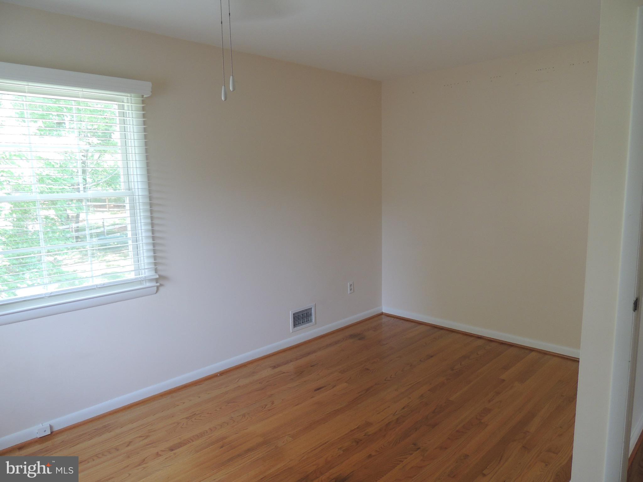 VALLEY MEDE - Residential Lease