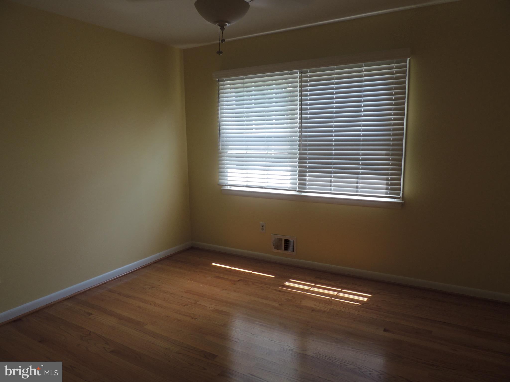 VALLEY MEDE - Residential Lease