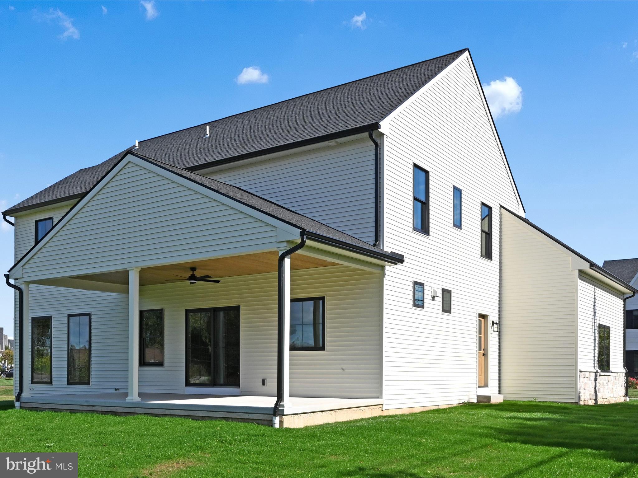 HAYDN MANOR - Residential