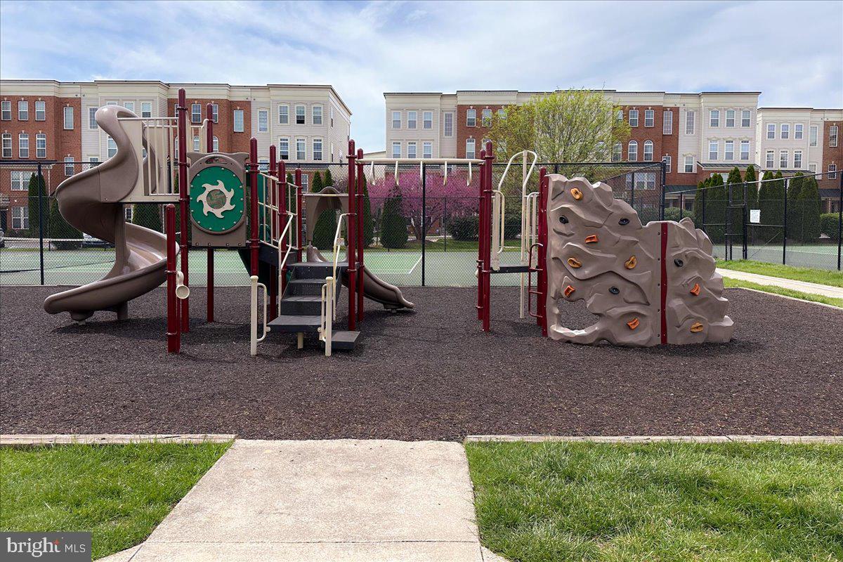 MONOCACY LANDING - Residential