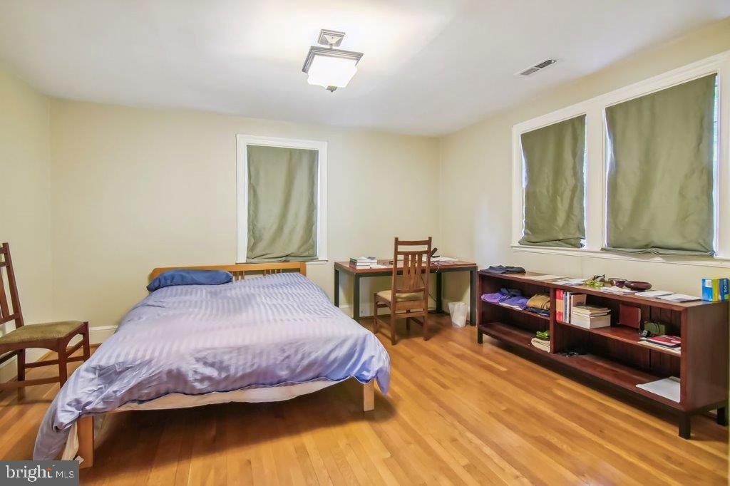 GUILFORD - Residential