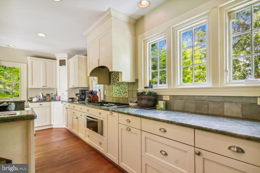 GUILFORD - Residential