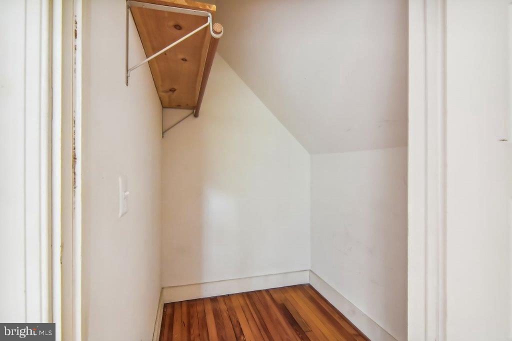 GUILFORD - Residential