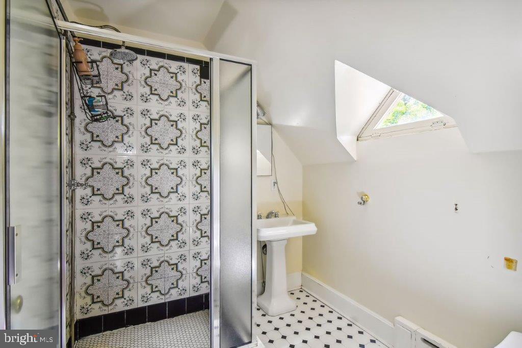 GUILFORD - Residential