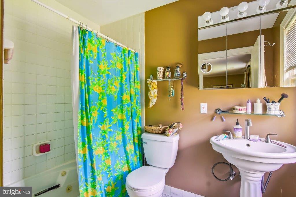 GUILFORD - Residential