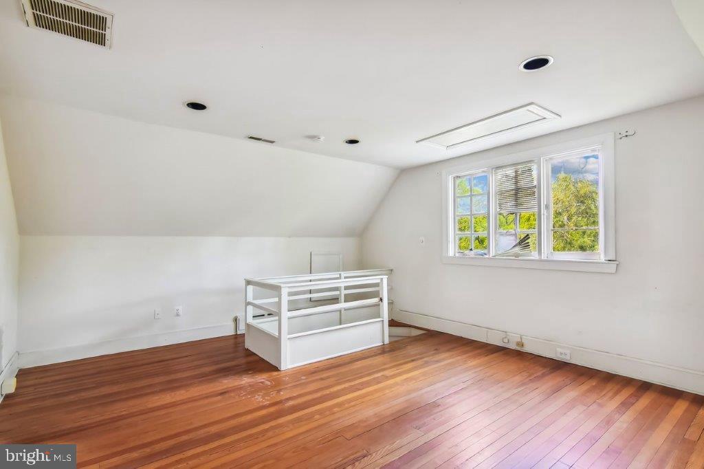 GUILFORD - Residential