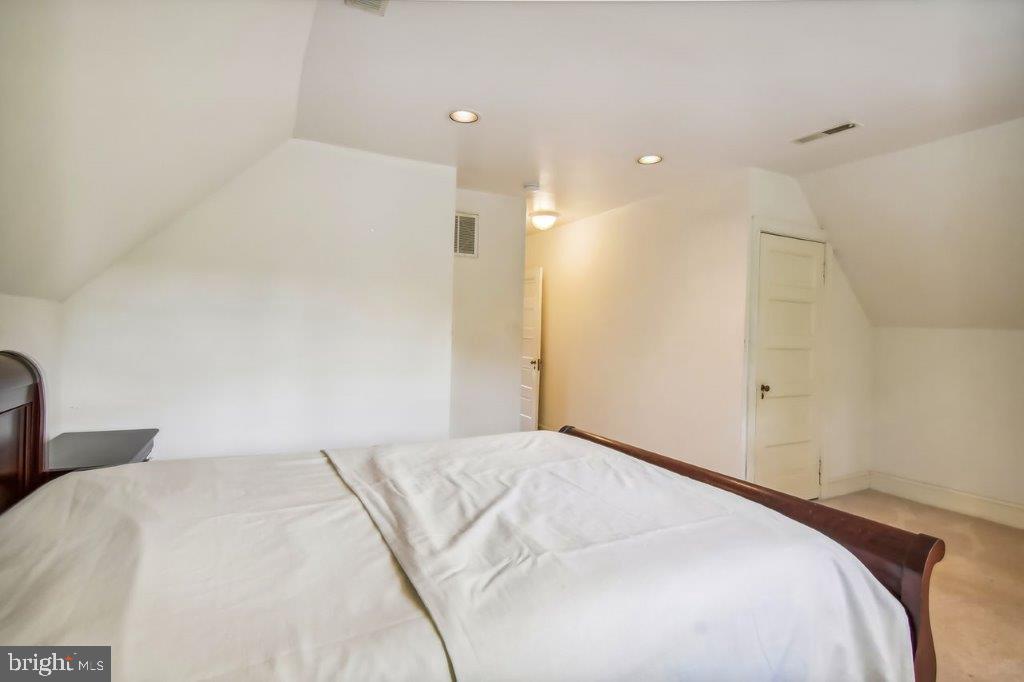 GUILFORD - Residential