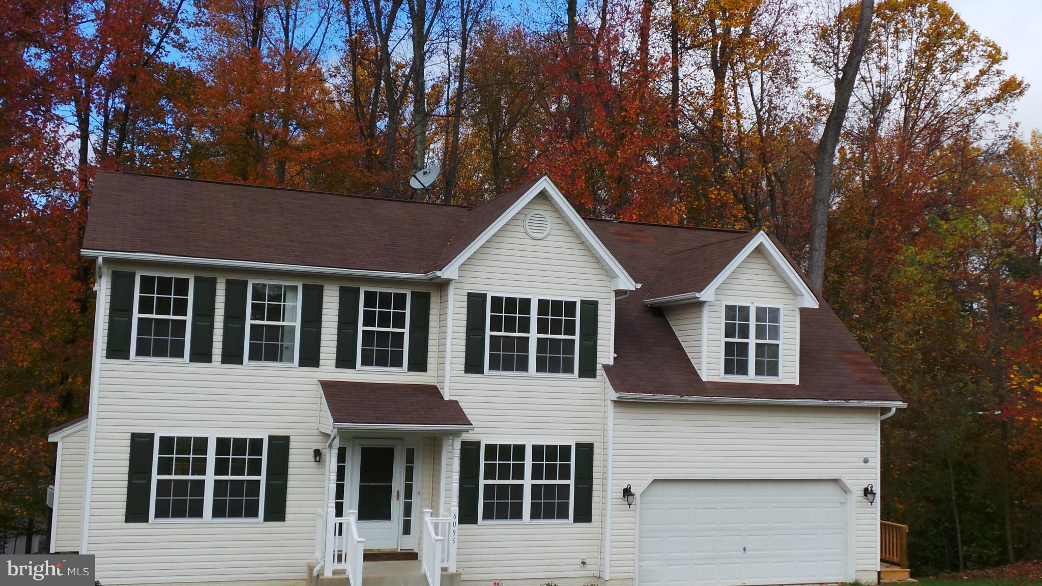 PRESIDENTIAL LAKES - Residential