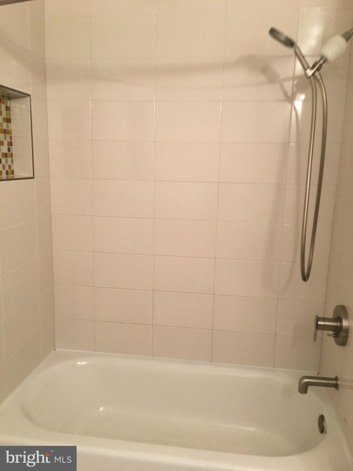 THE VICTORIA CODM - Residential Lease