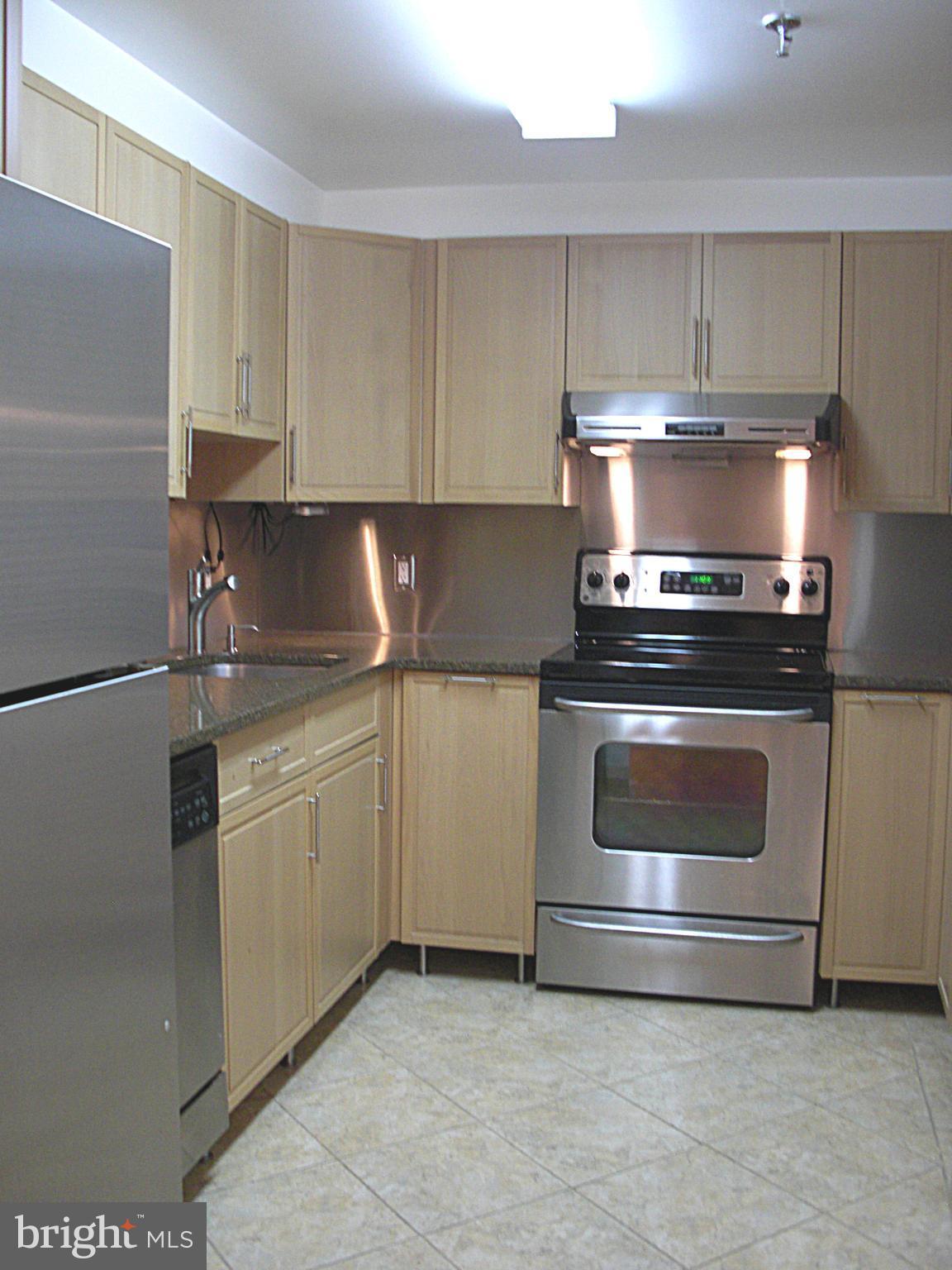 THE VICTORIA CODM - Residential Lease