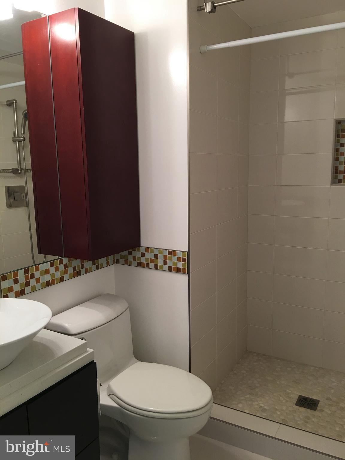 THE VICTORIA CODM - Residential Lease