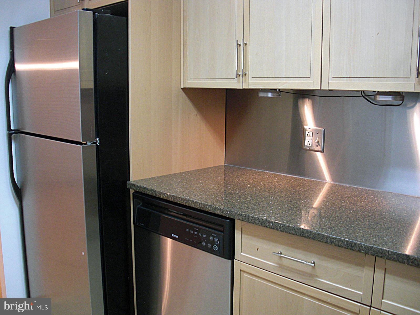 THE VICTORIA CODM - Residential Lease