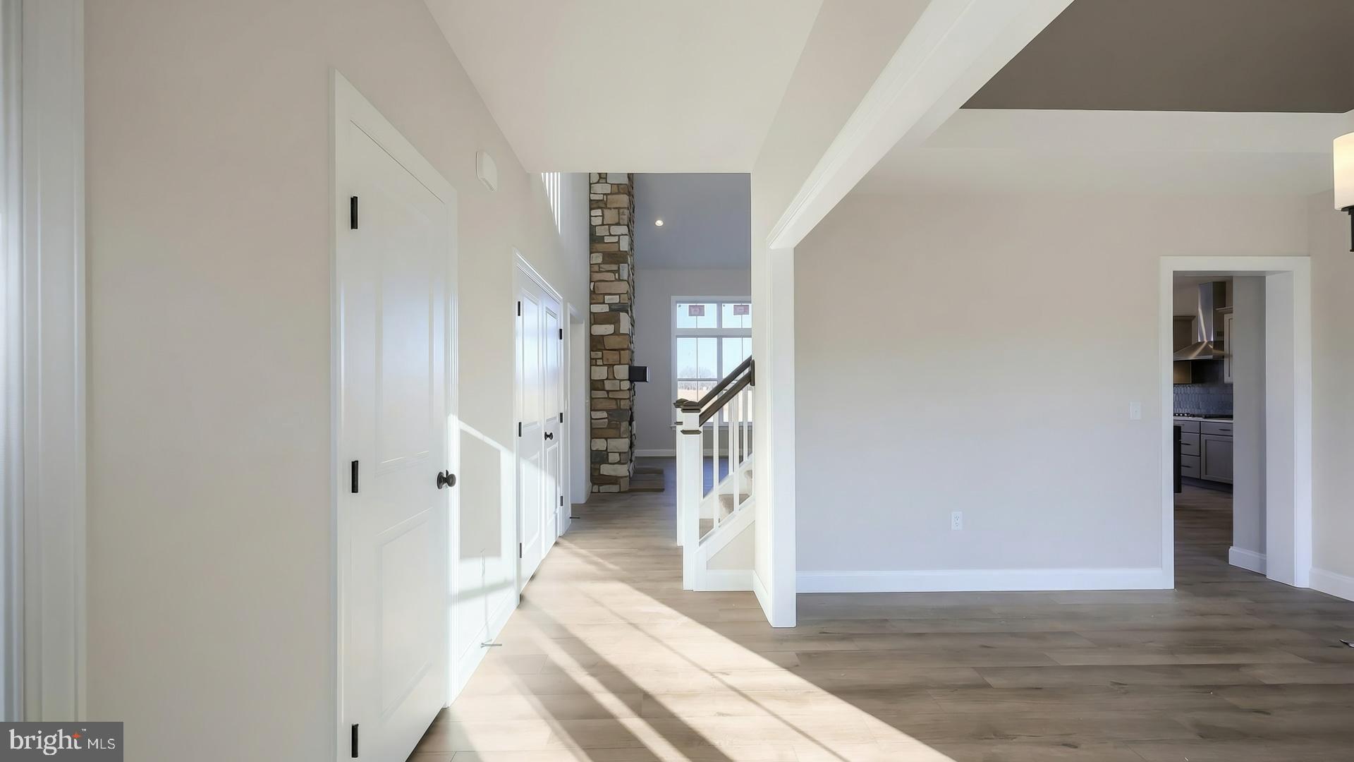 SOUTHGATE - Residential