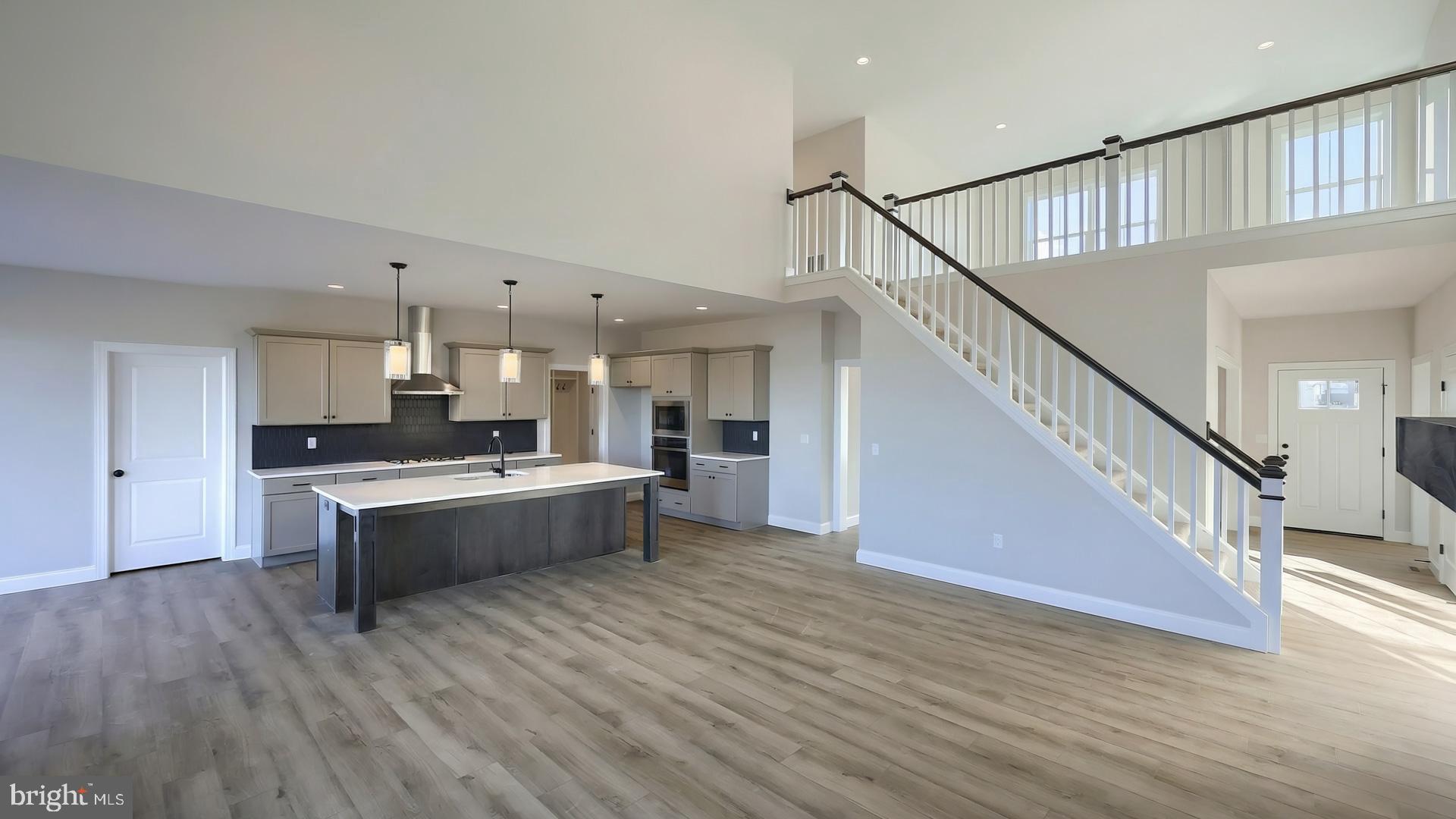 SOUTHGATE - Residential