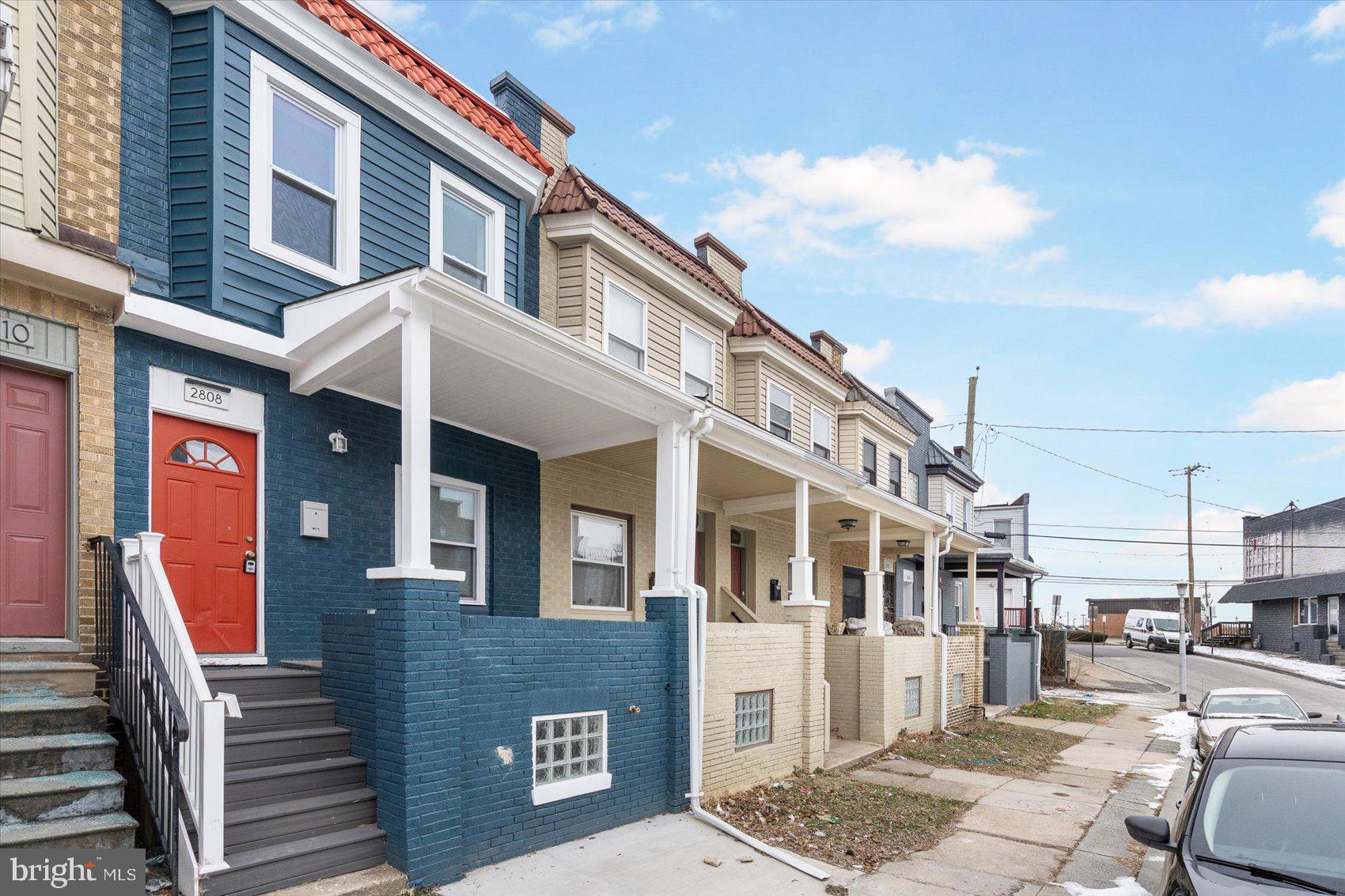 Recently renovated 3BR/2.5BA townhome located on a quiet street. Step up to the front porch and open the door into your dream home. The main floor features the open floor plan homeowners are seeking, offering a large living room, a half bath, and dining and kitchen areas. The kitchen offers plenty of cabinets, stainless steel appliances, granite countertops, and a tiled backsplash. On the second floor are two sizable secondary bedrooms, a newly remodeled full bath, and an owners suite. The primary boasts a double closet and a private, recently remodeled, full bath with a walk-in shower. The lower level is unfinished allowing you to create the space to meet your families needs. From the main floor step outside to a fenced yard offering tons of possibilities. This home is ideal for any family and is located in close proximity to shopping, restaurants, and commuter routes.