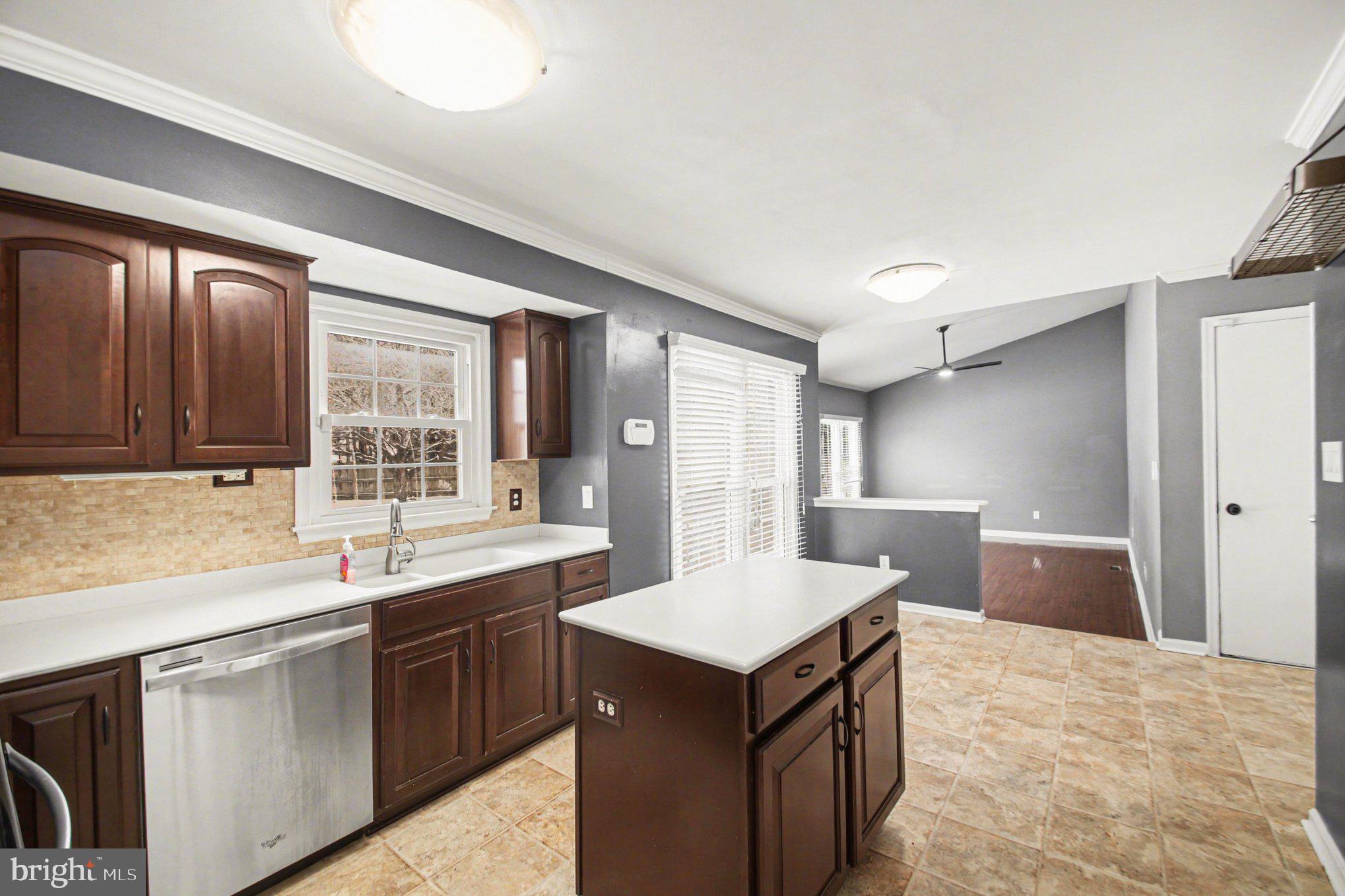 STRATFORD GLEN - Residential