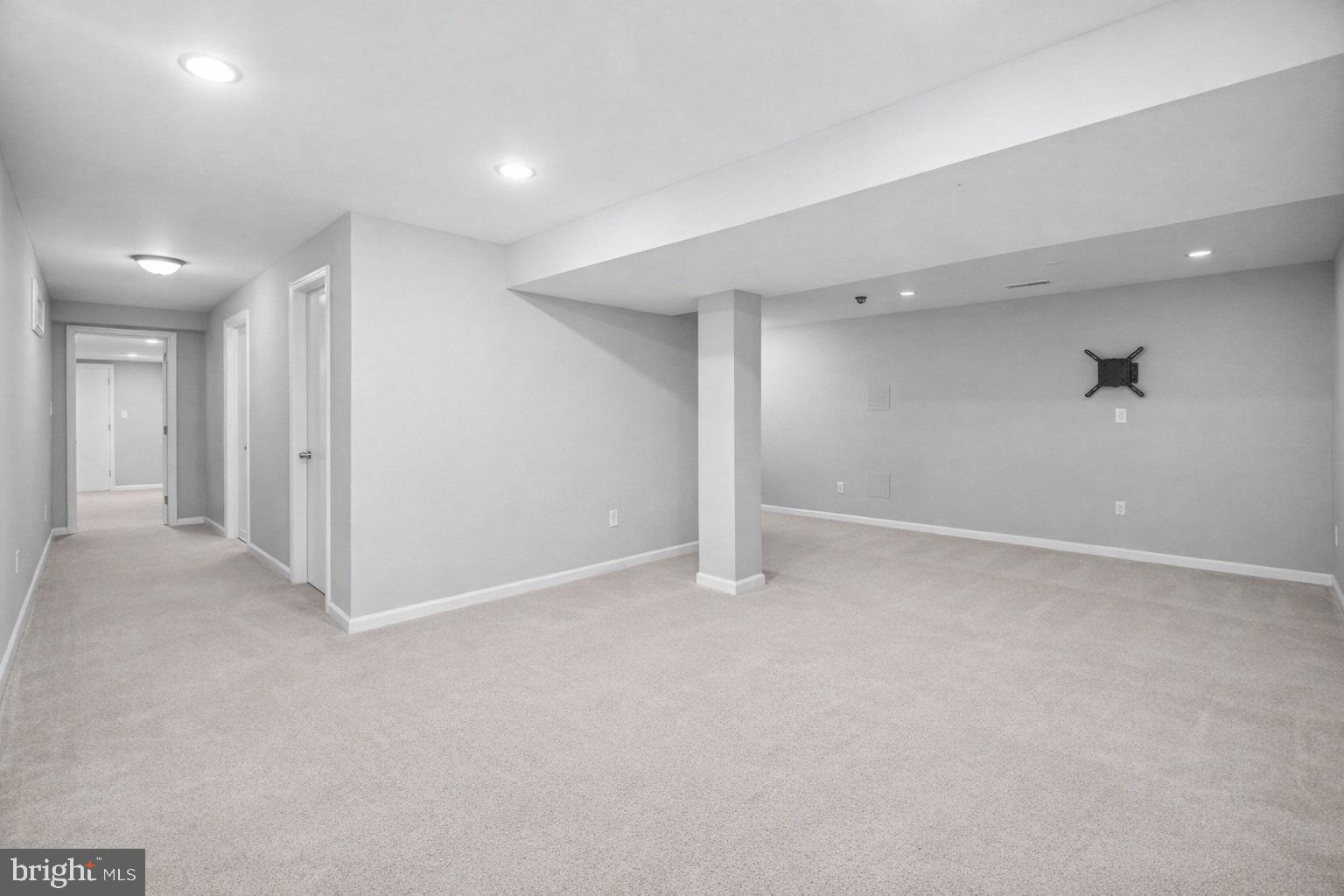 STRATFORD GLEN - Residential