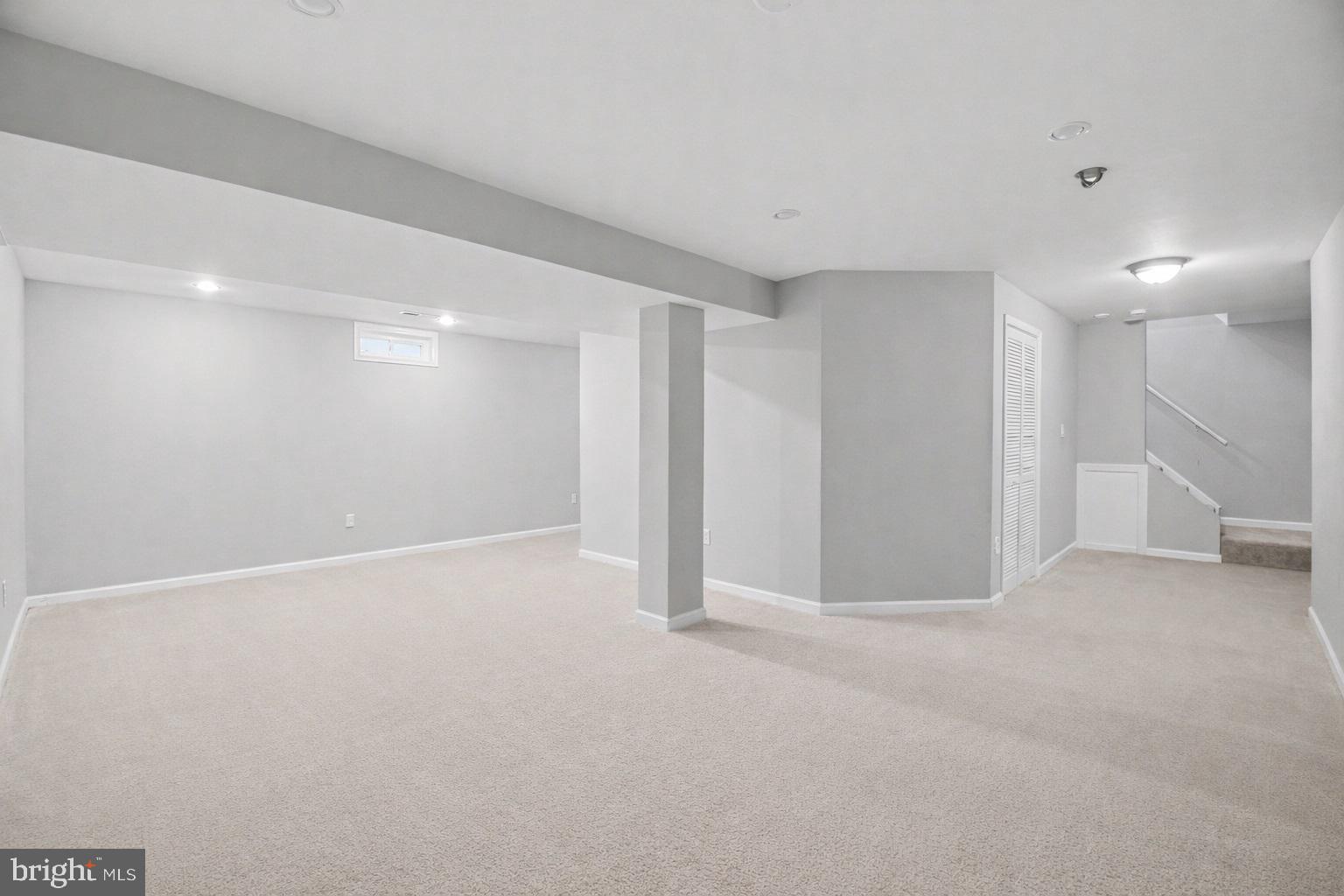 STRATFORD GLEN - Residential