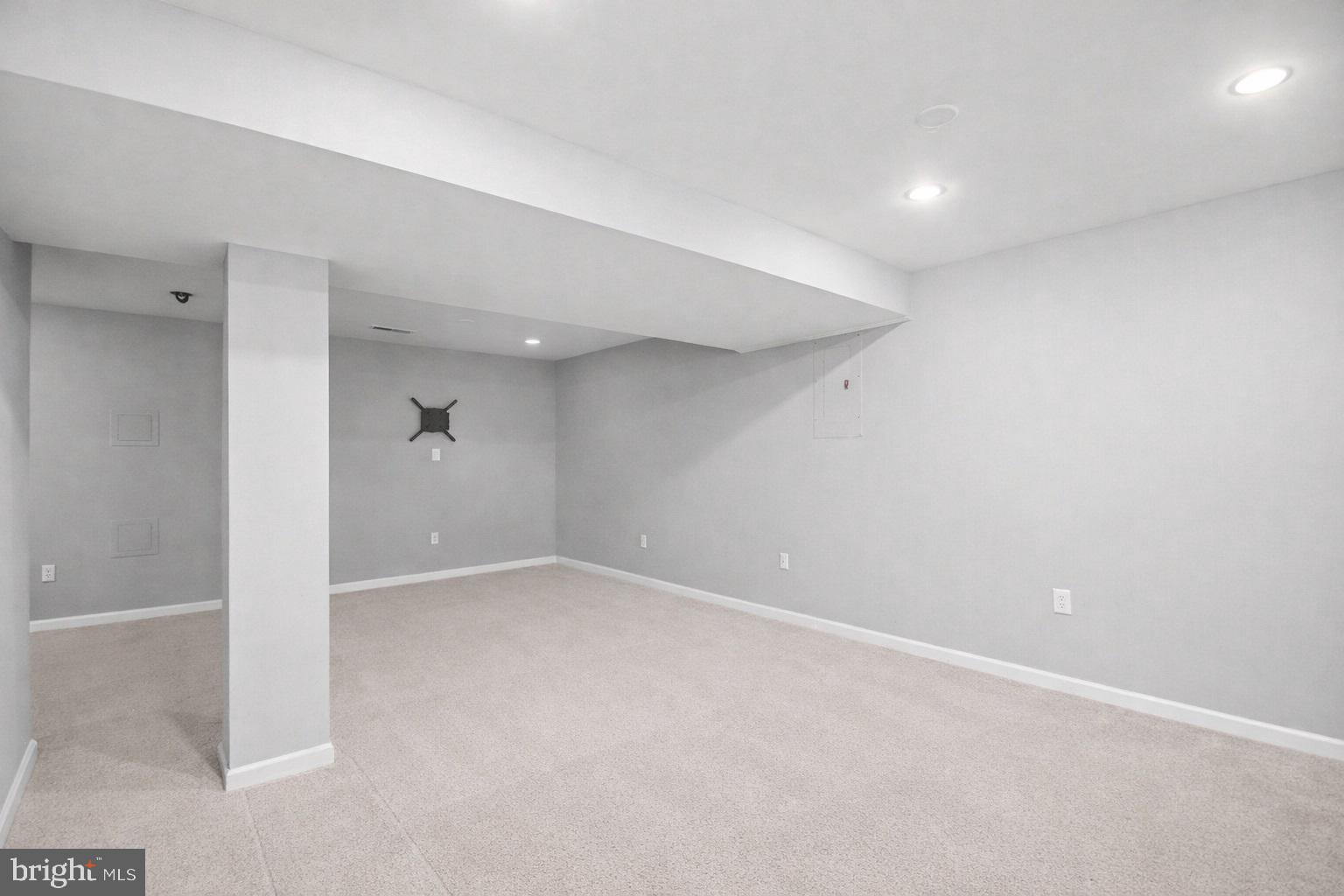 STRATFORD GLEN - Residential