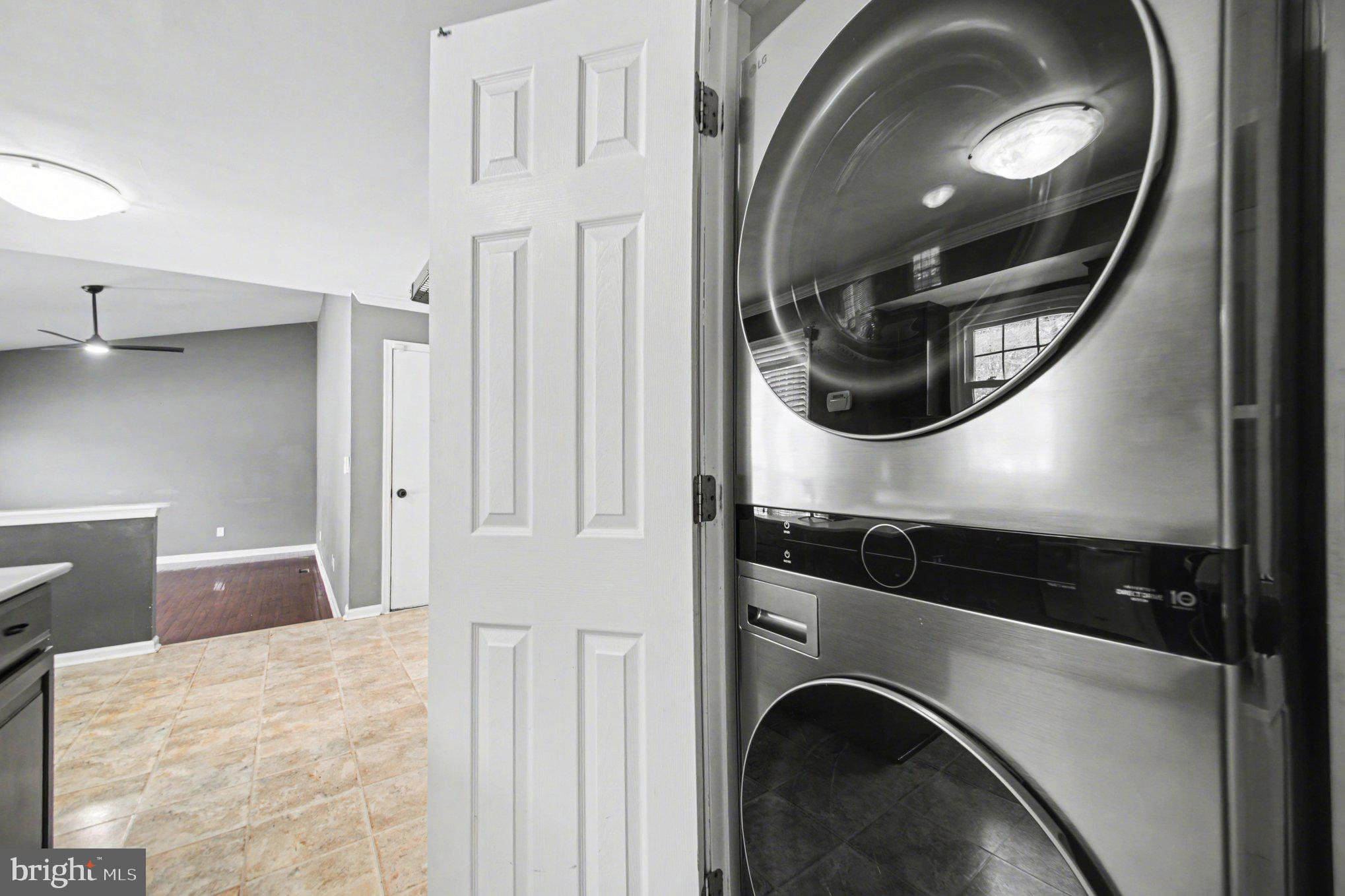 STRATFORD GLEN - Residential