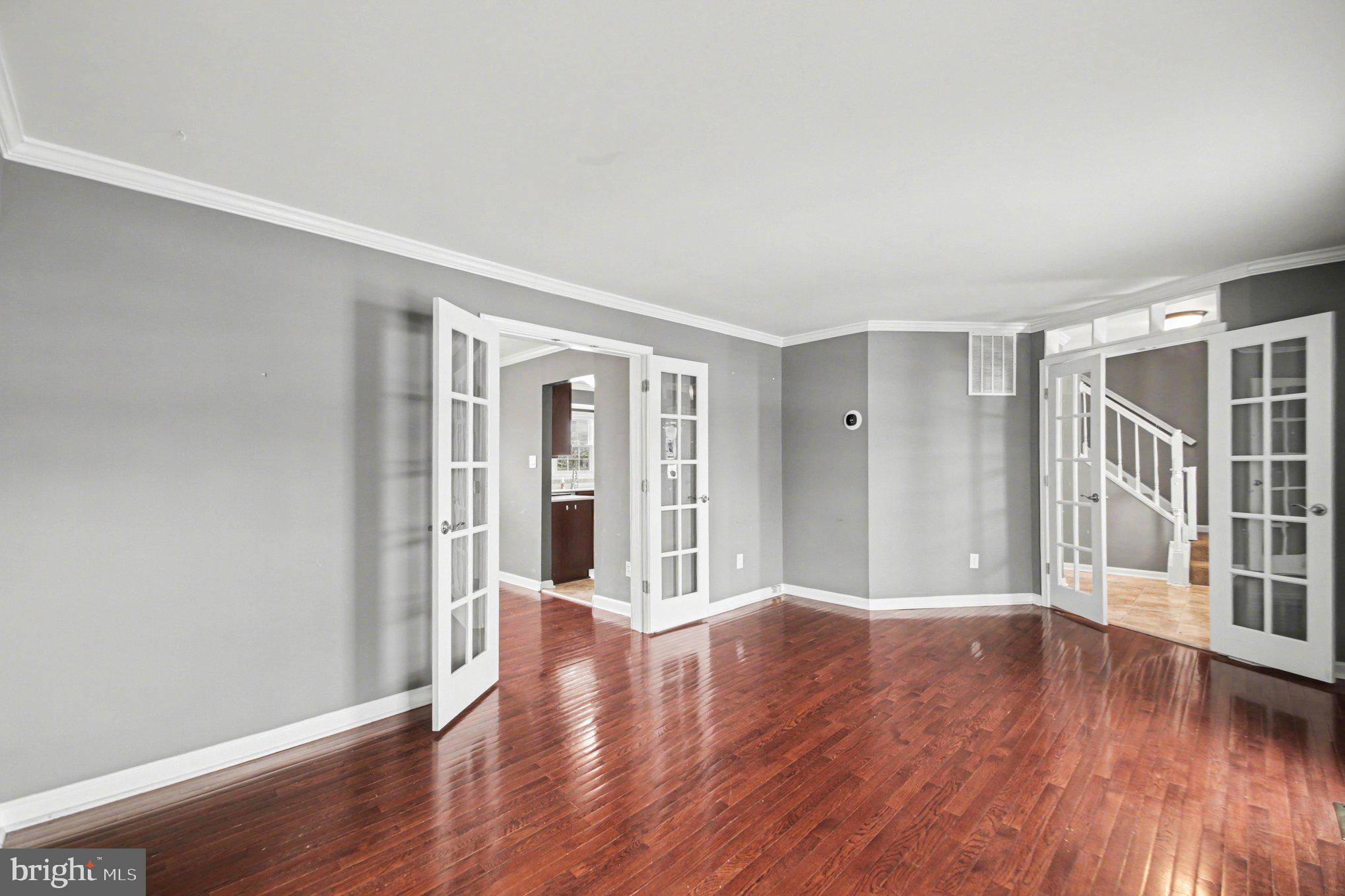 STRATFORD GLEN - Residential