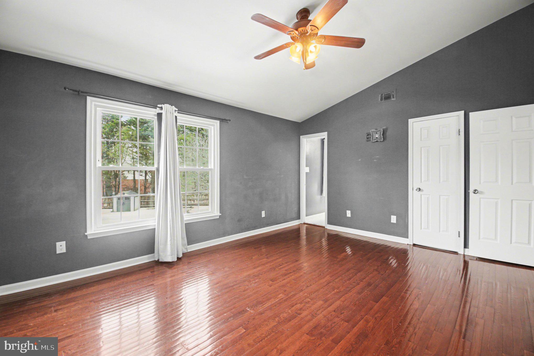 STRATFORD GLEN - Residential