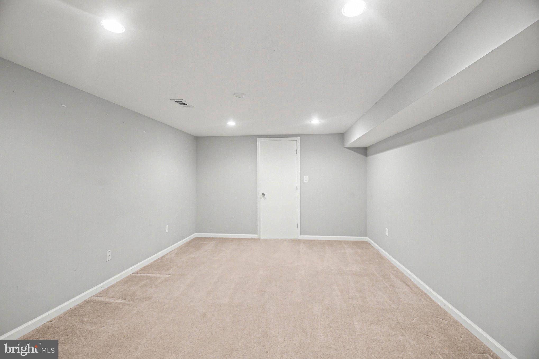 STRATFORD GLEN - Residential