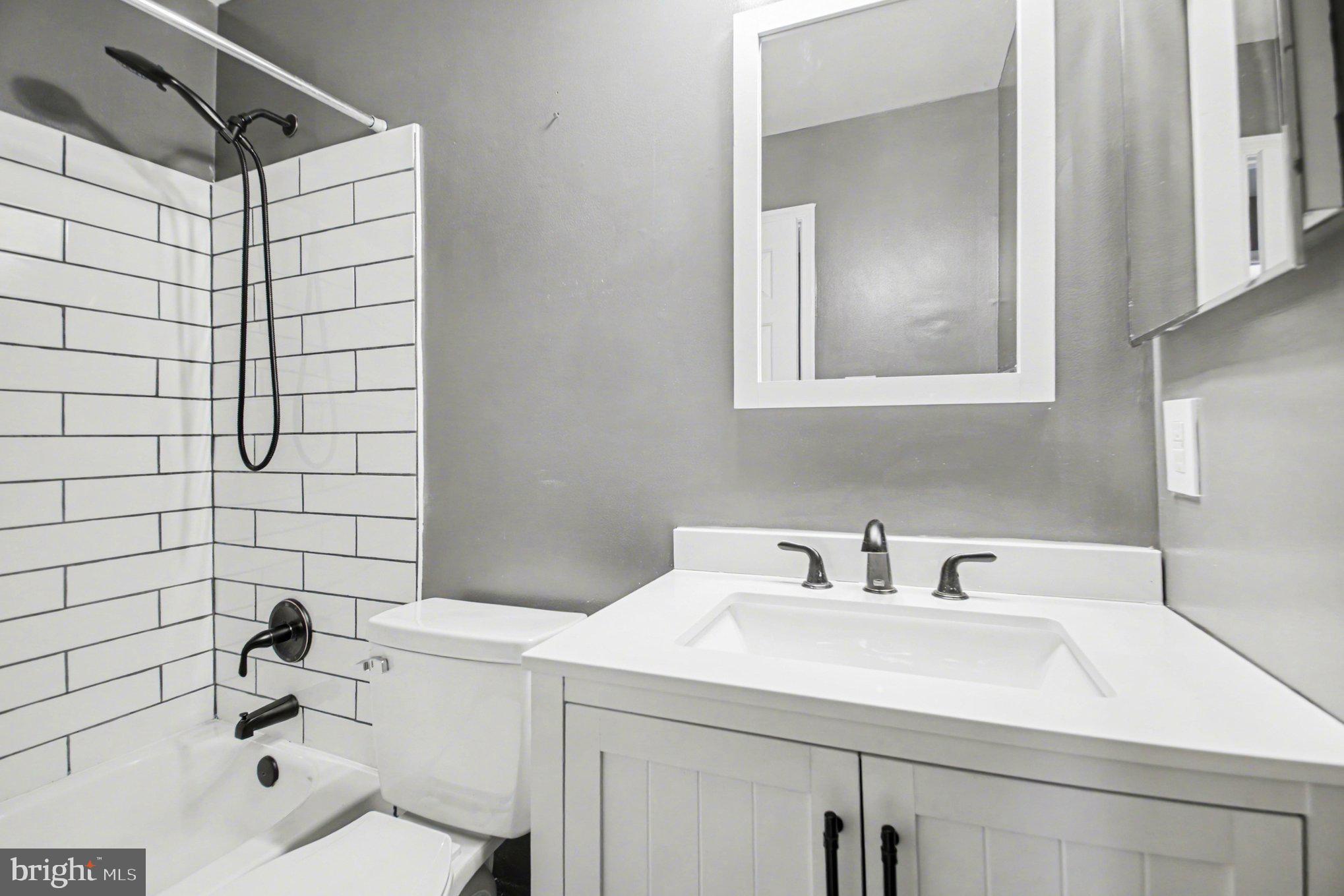 STRATFORD GLEN - Residential